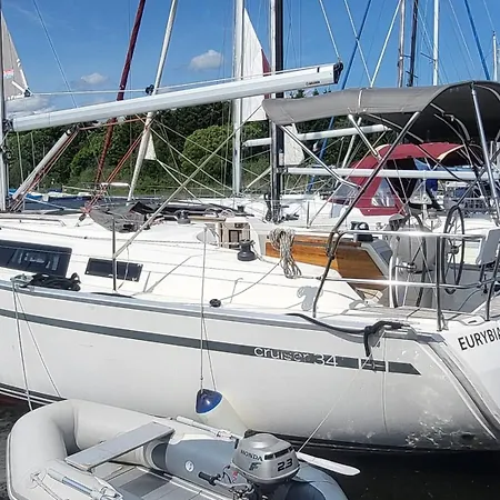 Båthotell Lipno Blue Marine Na Vode - Stacionarni Plachetnice Frymburk