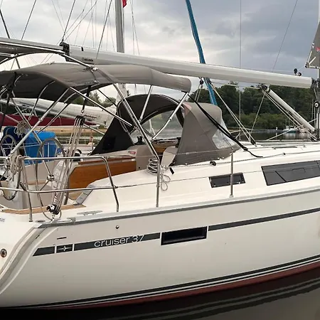 Lipno Blue Marine Na Vode - Stacionarni Plachetnice Frymburk